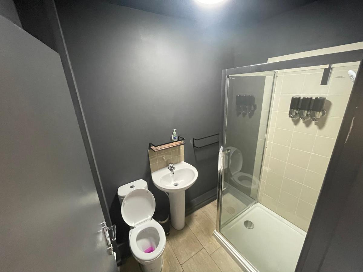 The Willow - Superb Spacious 3 Bed Room Apartment Блекпул Екстер'єр фото